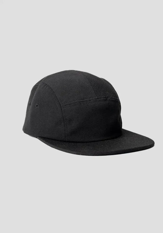 Straight brim caps Merlin Apparels